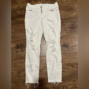 Old Navy Destroyed Ankle White Jeans Size 8